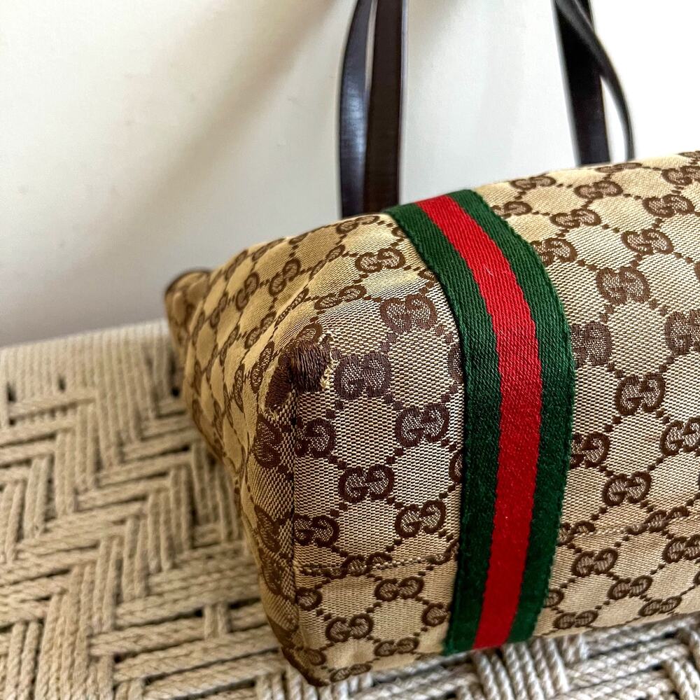 GUCCI GG Supreme Canvas and Leather Tote Bag - Picture 13 of 16